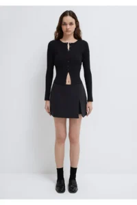 Mavi Slit Detailed Black Shorts Skirt -900 - Image 4