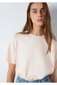 Mavi Logo Printed Interlock Pink T-Shirt Regular Fit / Normal Cut -71121 - Image 3