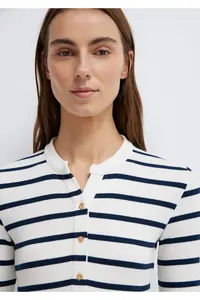Mavi Button Detailed Striped T-Shirt Fitted -86625 - Image 7