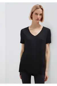Mavi V Neck Black Basic Viscose T-Shirt Loose Fit / Loosely Comfortable Cut - Image 2