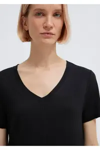 Mavi V Neck Black Basic Viscose T-Shirt Loose Fit / Loosely Comfortable Cut - Image 7
