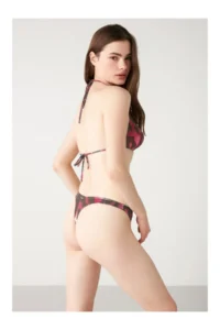 Kom HIJAU STRING Bikini Set - Image 2