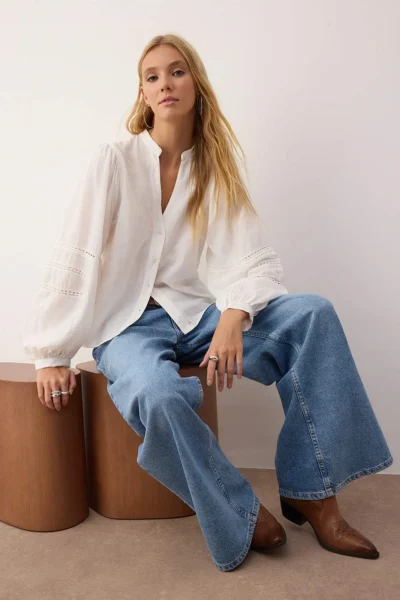 TRENDYOLMİLLA White Sleeves Lace Stripe Detailed Boho Shirt