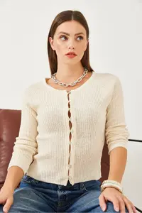 Bianco Lucci Women buttoned Knitwear Seasonal Cardigan - Image 3