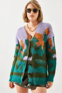 Bianco Lucci Women Colorful Patterned Fleece Cardigan - Image 2