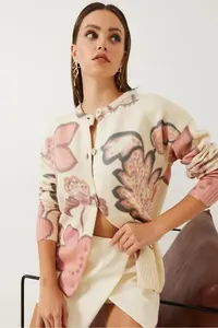 Bianco Lucci Women Printed buttoned Knitwear Cardigan - Image 3