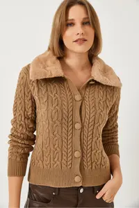 Bianco Lucci Women's Braided Fur Collar Knitwear Cardigan - Image 5