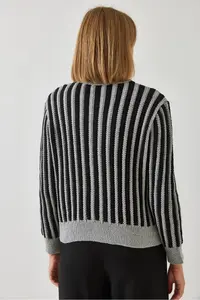 Bianco Lucci Women Striped Knitwear Cardigan - Image 5