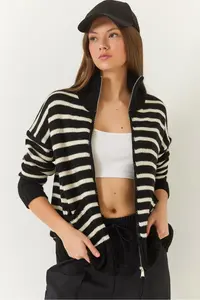 Bianco Lucci Women Striped Zippered Knitwear Cardigan
