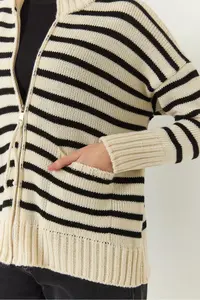 Bianco Lucci Women Striped Zippered Knitwear Cardigan - Image 5