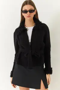Bianco Lucci Women's Collar and Sleeve End Tasseled Knitwear Cardigan