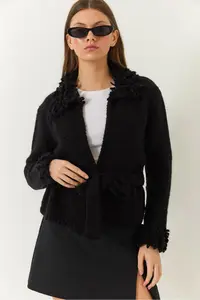 Bianco Lucci Women's Collar and Sleeve End Tasseled Knitwear Cardigan - Image 3