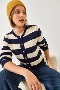 Bianco Lucci Women Striped Knitwear Cardigan - Image 2