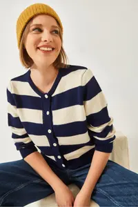Bianco Lucci Women Striped Knitwear Cardigan - Image 4