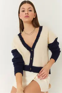 Bianco Lucci Women Fleece Knitwear Cardigan