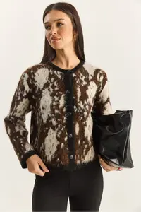 Bianco Lucci Women Snake Patterned Fleece Knitwear Cardigan - Image 2