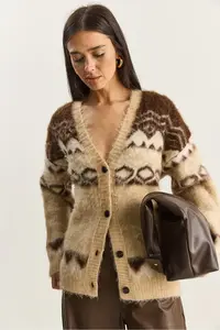 Bianco Lucci Women's Geometric Patterned Rose Gold Knitwear Cardigan - Image 2
