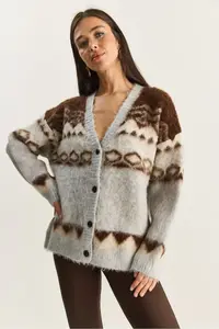 Bianco Lucci Women's Geometric Patterned Rose Gold Knitwear Cardigan - Image 3