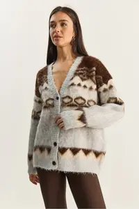 Bianco Lucci Women's Geometric Patterned Rose Gold Knitwear Cardigan - Image 4