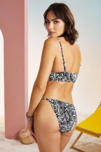 Pierre Cardin Ring Detailed Triangle Bikini Set  Snake Pattern - Image 2
