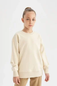 DeFacto Sweat Shirt (25 AU)