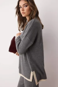TRENDYOLMİLLA Anthracite Wide Pattern Contrast Colorful Knitwear Top and Bottom Set - Image 2