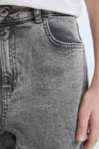DeFacto Boy's Balloon Fit Ripped Detailed Straight Leg Jean Trousers - Image 5