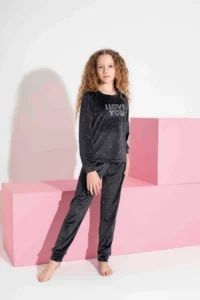 Tarık Girls' Youth and Children's Heart Patterned Long Sleeve French Velvet Fabric Winter Warm Pajama Set - Image 2