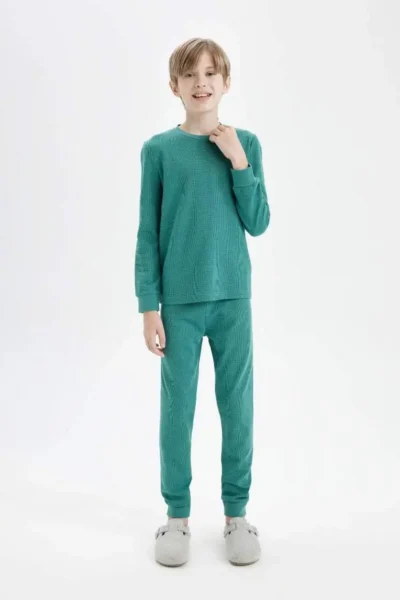 3164666-GREEN_1