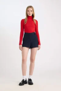 DeFacto Slim Fit Narrow Cut Normal Waist Basic Straight Shorts - Image 2