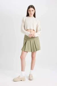 DeFacto Pleated Normal Waist Basic Plain Gabardine Mini Skirt - Image 3