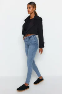 TRENDYOLMİLLA Light Blue Shaping Effect High Waist Flexible skinny jeans - Image 3