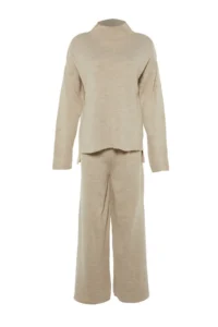 TRENDYOLMİLLA Beige Dog collar Knitwear Top and Bottom Set - Image 8