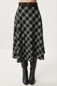 Lovelyİstanbul Arched Checkered Midi Weaving Skirt  Black Gray - Image 3