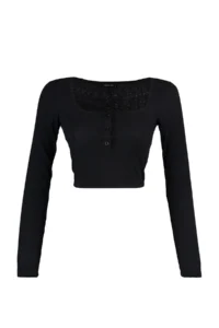 TRENDYOLMİLLA Black Button Detailed Square Neck Fitted Ribbed Flexible Crop Knitting Blouse - Image 7