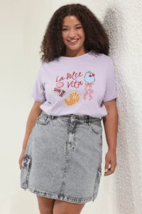 Trendyol Curve Lilac Cocktail Printed Fit Plus Size T-Shirt - Image 2