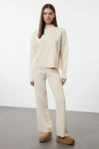 TRENDYOLMİLLA Ecru*001 Basic Plain Knitwear Top and Bottom Set