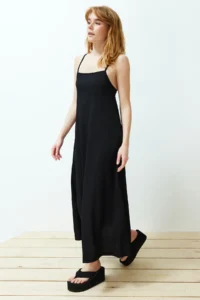 TRENDYOLMİLLA Black Adjustable Sleeveless A-line Crepe/textured Knitting Maxi Dress - Image 3