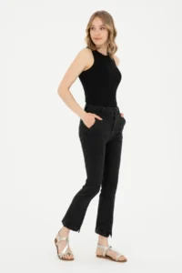 US Polo Assn. Women Black skinny Flare Cropped Fit Jeans Pants - Image 3