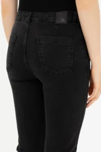 US Polo Assn. Women Black skinny Flare Cropped Fit Jeans Pants - Image 7