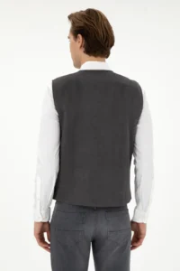 US Polo Assn. Men Crowbar Patterned Knitting Vest - Image 5