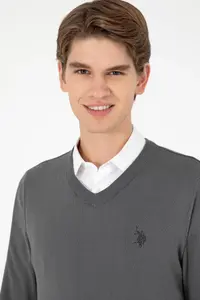 US Polo Assn. Men slim Fit V-neck Anthracite Basic Sweater - Image 2