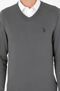 US Polo Assn. Men slim Fit V-neck Anthracite Basic Sweater - Image 6