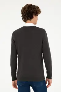 US Polo Assn. Men slim Fit V-neck Anthracite Melanj Basic Sweater - Image 5