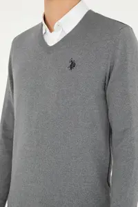 US Polo Assn. Men slim Fit V-neck Gray Melanj Basic Sweater - Image 7