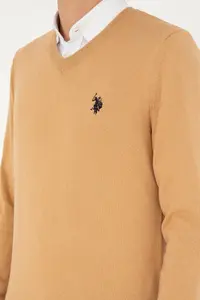 US Polo Assn. Men slim Fit V-neck Camel Melanj Basic Sweater - Image 7
