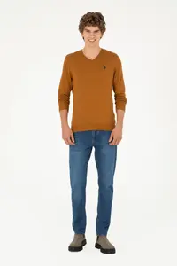 US Polo Assn. Men slim Fit V-neck Coconut Basic Sweater - Image 4