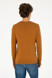 US Polo Assn. Men slim Fit V-neck Coconut Basic Sweater - Image 5