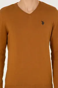 US Polo Assn. Men slim Fit V-neck Coconut Basic Sweater - Image 6