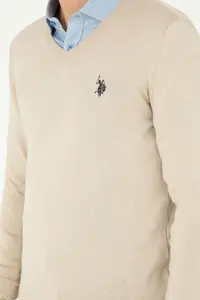 US Polo Assn. Men slim Fit V-neck Stone Melanj Basic Sweater - Image 7
